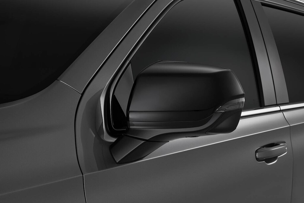 Cubierta de espejo color negro para Chevrolet Suburban 2024