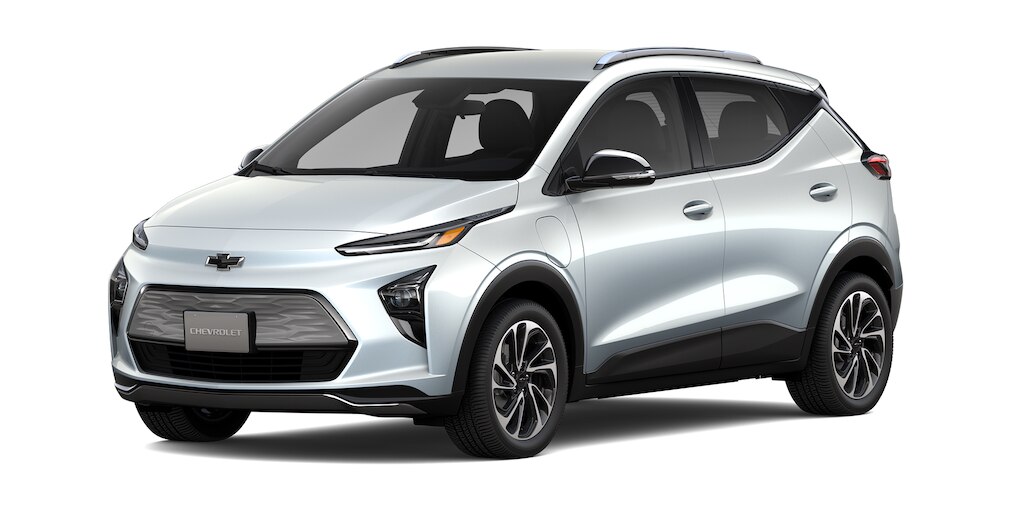 Chevrolet Bolt EUV, SUV eléctrica en color plata metálico